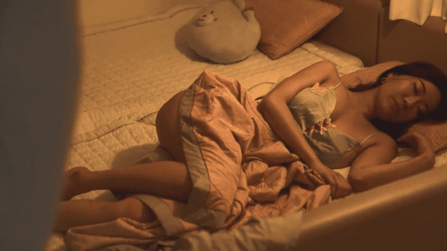 Em mình dây hoodie trắng - gyxmesvu.co.uk