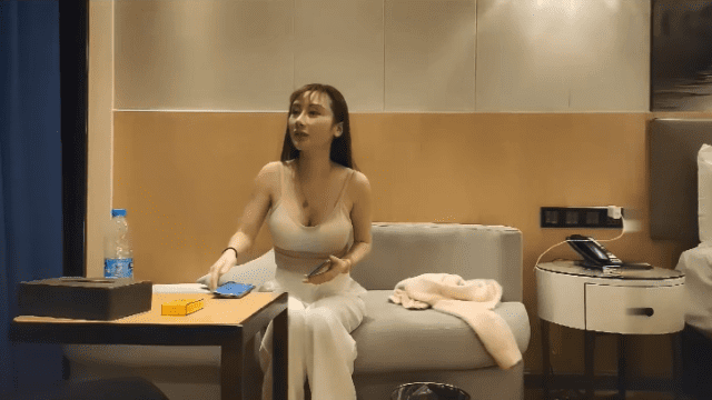 Em gái gọi xinh đẹp, dáng chuẩn - gyxmesvu.co.uk