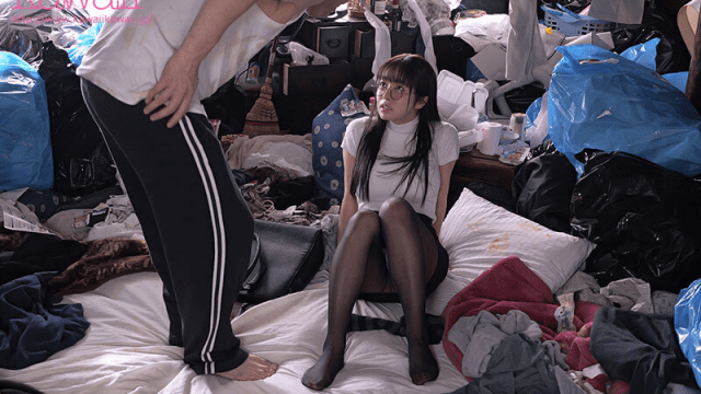 CAWD-797_Gã hàng xóm bẩn thỉu sống bên nhà em gái vú siêu bự - gyxmesvu.co.uk