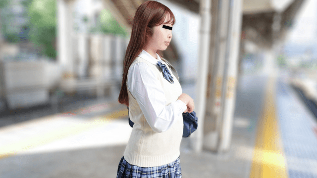 092124_01 - Em gái đồng phục nữ sinh bị nhắm đến - gyxmesvu.co.uk