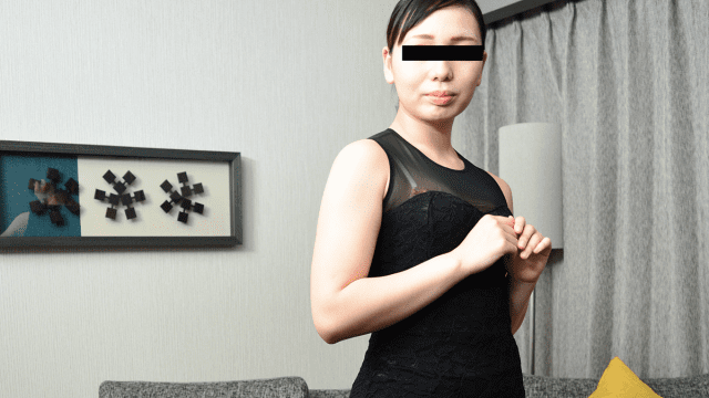 090723_01 - Nữ nhân viên bán quần áo dâm đãng - gyxmesvu.co.uk